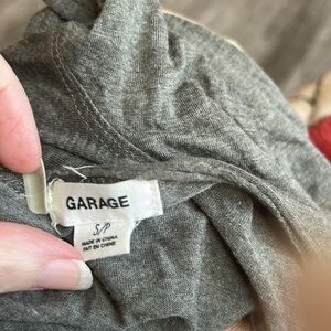 Garage gray/green T-Shirt